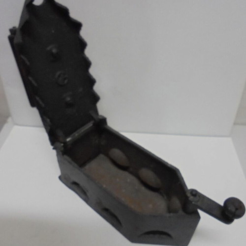 Old cast iron charcoal iron vintage collectible