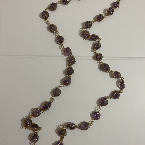 Amethyst bead necklace like new, purple and gold