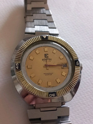 Atlantic vintage men's wind-up collectible watch