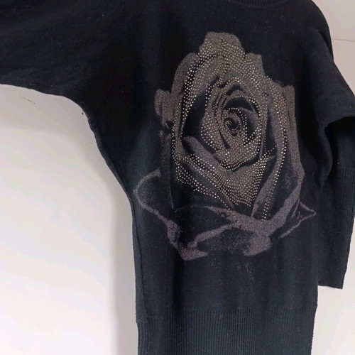 Long-sleeve black batwing blouse like new, pure cotton cashmere