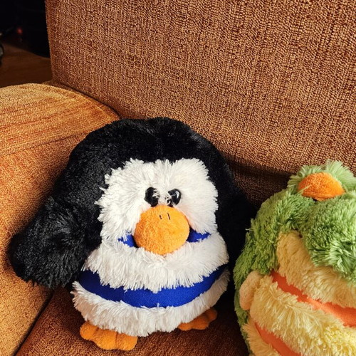Stuffed animals like new, set of 3 penguin, frog, rabbit