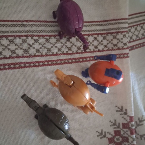 Masters of the Universe Meteorbs pack of 4 used