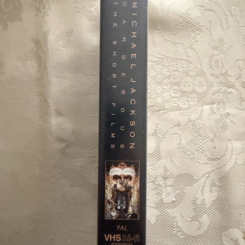 Michael Jackson Dangerous short films VHS like new, pop