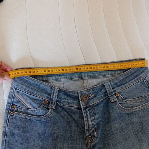 Women's Blue Denim Jeans size 40 like new