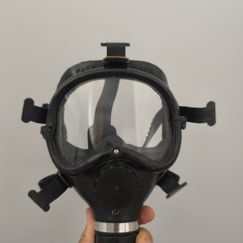 Viana B 33 Full Face Gas Mask vintage, like new