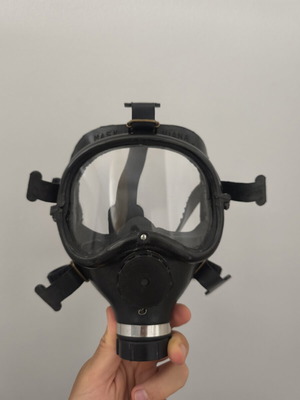 Viana B 33 Full Face Gas Mask vintage, like new