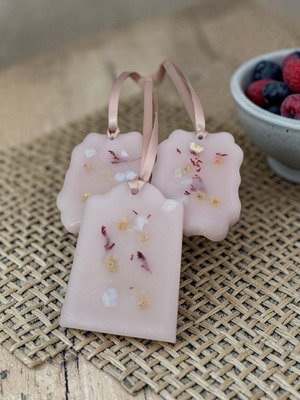 White Musk closet scented wax tablets set of 3 made of soy wax new