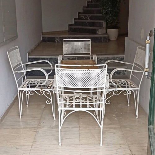 Fer Forge Vintage 1960 Garden Set used, table and 4 chairs