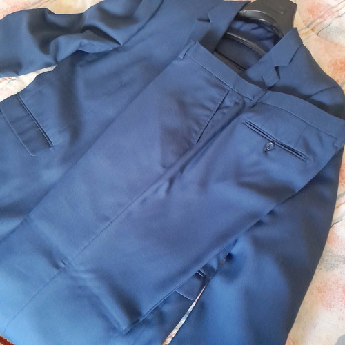 Berto Sezo suit used, blue, size L with tie and pocket square