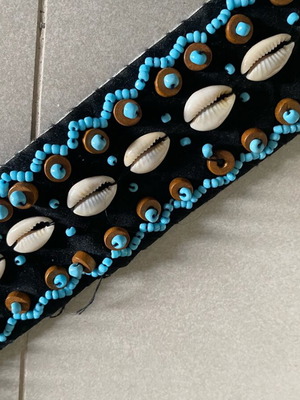 Boho chic belt with shells used