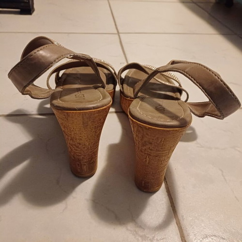 Mark's and Spencer platform sandals used, leather beige with rhinestones, size 38