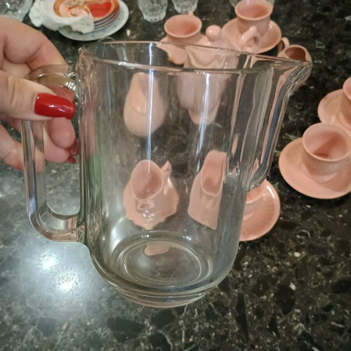 Vintage pitcher new