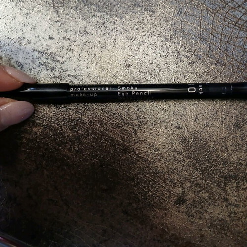 Radiant eye pencil black like new