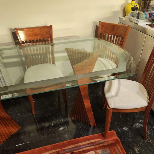 Glass dining set 6 seats like new