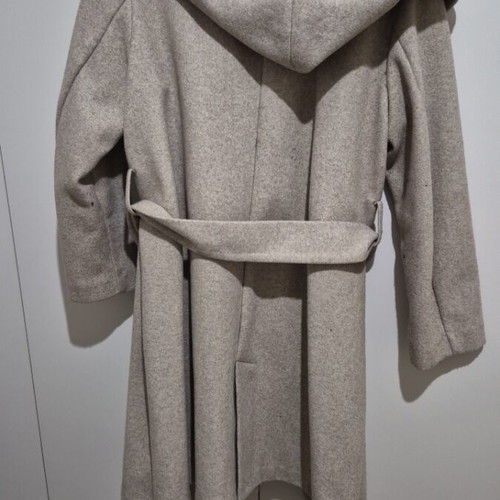 Zara beige coat with hood size small to medium like new