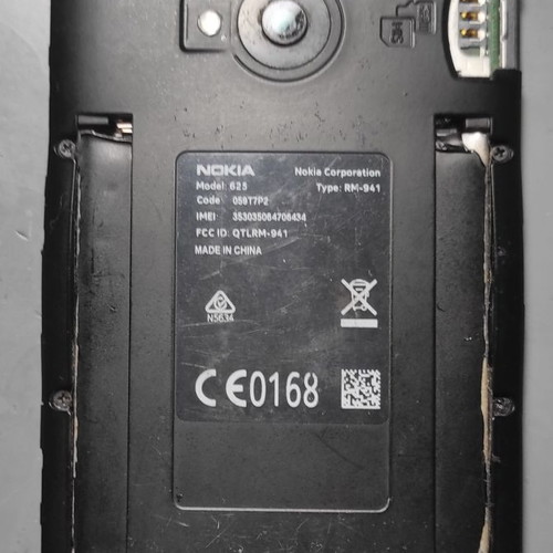 Nokia Lumia 625 used with broken screen for spare parts