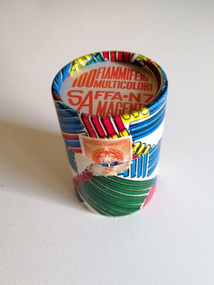 Antique multicolor matches in Saffa N7 box used