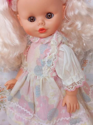 Vintage El Greco Doll 45cm like new