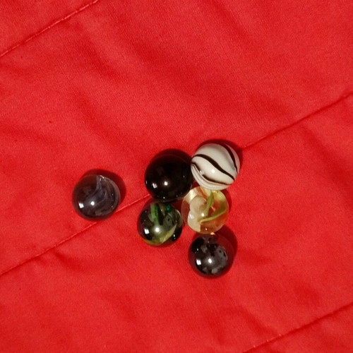 Marbles like new, set of 156 with 21 different types