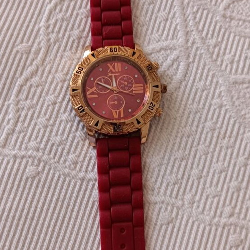 Bordo watch like new with rubber strap and large dial