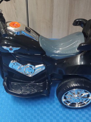 Electric children's motorcycle used