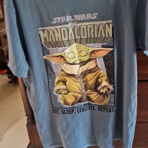 Primark Star Wars The Mandalorian T-shirt like new
