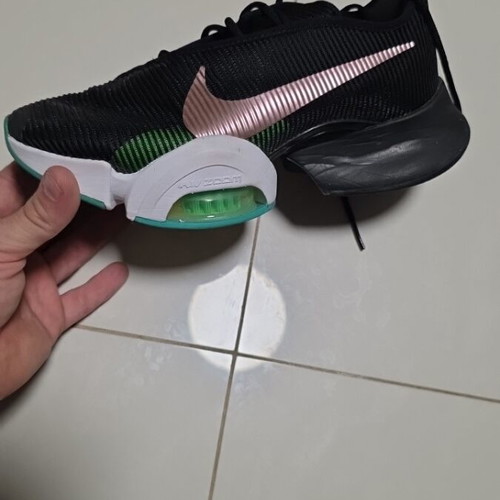 Nike Air Zoom sneakers size 38 black like new