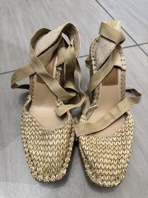 Zara platform sandals with ankle ties, beige, size 38