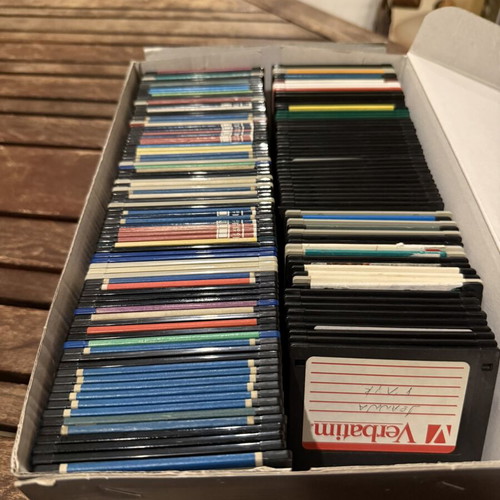 Floppy disc HD pack of 50 used for PC, Amiga, Atari, Commodore, Macintosh, IBM Pentium