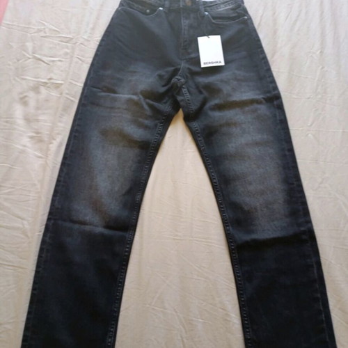 Bershka Mom Jeans New Size EUR36 Black