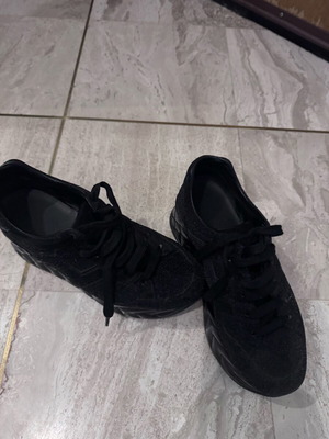 Hogan sneakers size 39 black like new
