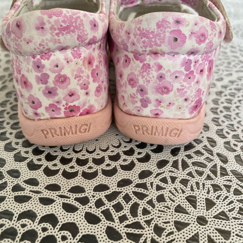 Children's sandals used for summer, size 20, first steps