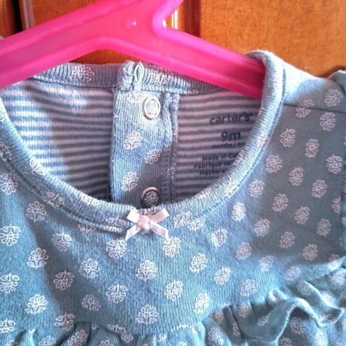 Carter's baby dress like new for girl 6-9 months