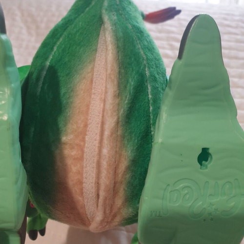 FurReal dinosaur like new, box only, missing parts