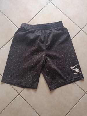 Nike shorts like new, black and white, size 158 cm, age 13