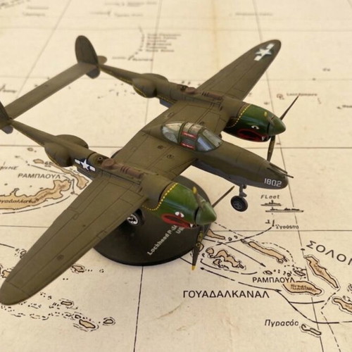 Lockheed P-38 Lightning 1:72 Die-Cast Model Like New