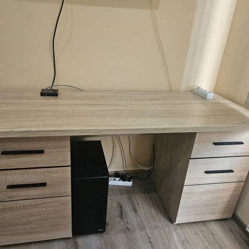 Bedroom furniture set like new with bed 160x200 and sliding door wardrobe