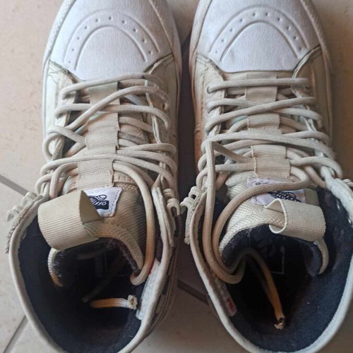 Vans MTE Goretex shoes used, fully waterproof, white
