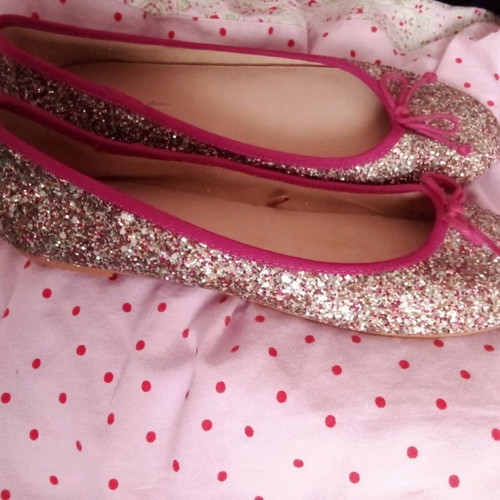 glitter ballerinas in fuchsia