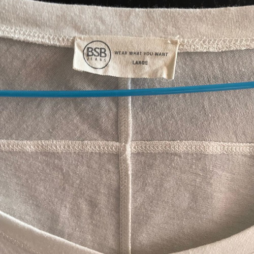 BSB white oversized blouse L like new with lightning design