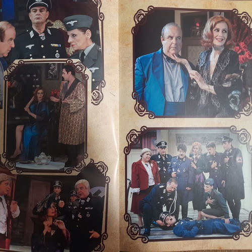 Theatrical performance book like new, Na zei kaneis i na mi zei