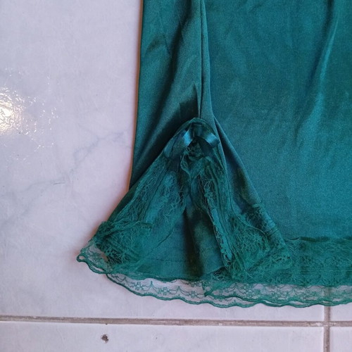 Staten women's nightdress, green, lace trim, size L