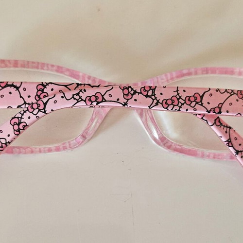 Hello Kitty myopia glasses used, toy