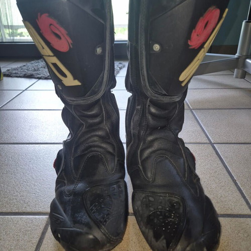 Sidi Vertigo motorcycle boots used, sport track model, size 43
