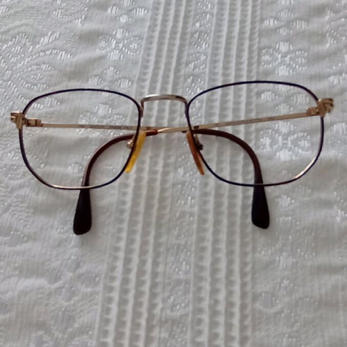 Safilo eyeglass frame like new with leather case