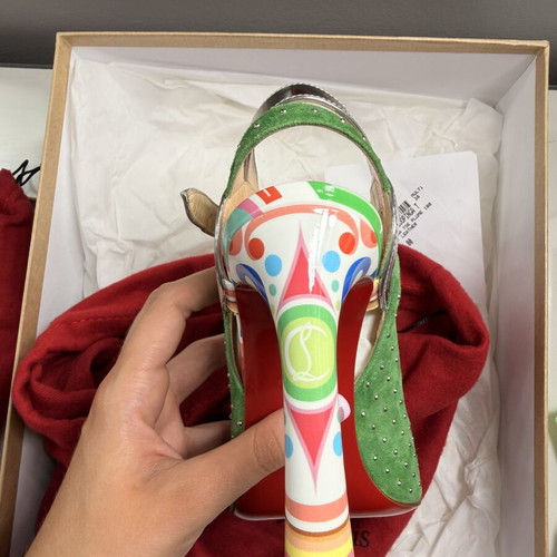 Christian Loubiutin limited edition heels size 38 like new