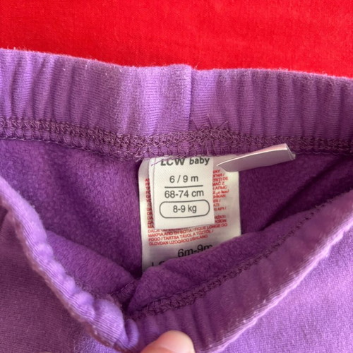 Purple baby leggings 6-9 months warm, like new