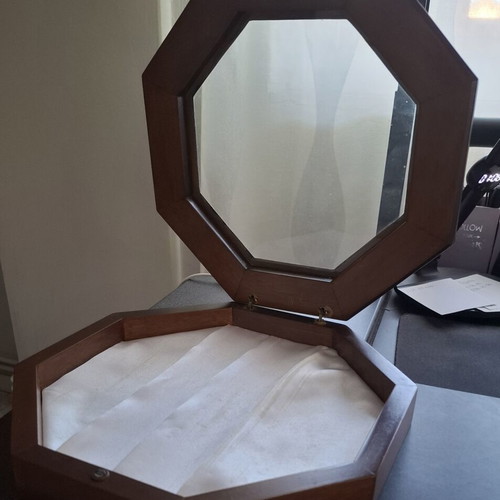 Vintage octagonal stefanochiki 30×30 cm with silver-plated frame used