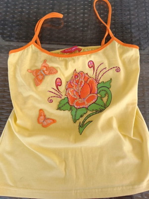 Elisa Immagine yellow top M-L with sequined rose and butterflies, like new