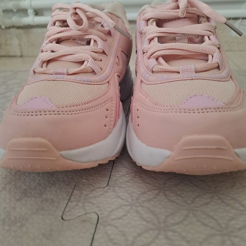 Fila women's sneakers pink size 39